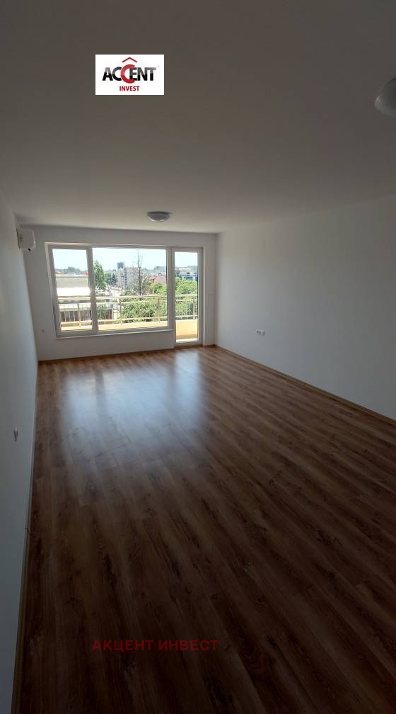 Te huur  Kantoor Varna , Pobeda , 94 m² | 70635393