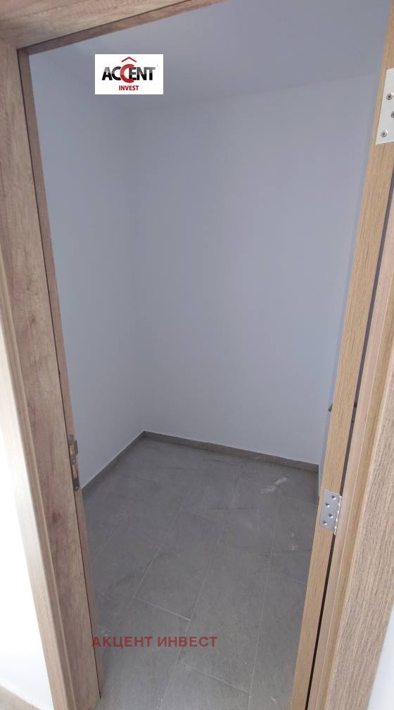 Te huur  Kantoor Varna , Pobeda , 94 m² | 70635393 - afbeelding [4]