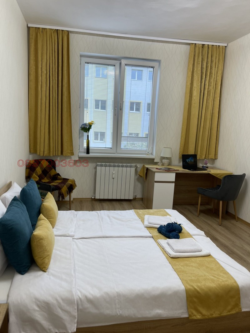 K pronájmu  2 ložnice Sofia , Oborište , 80 m2 | 99418926