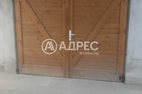 Garagem Belite brezi, Sofia