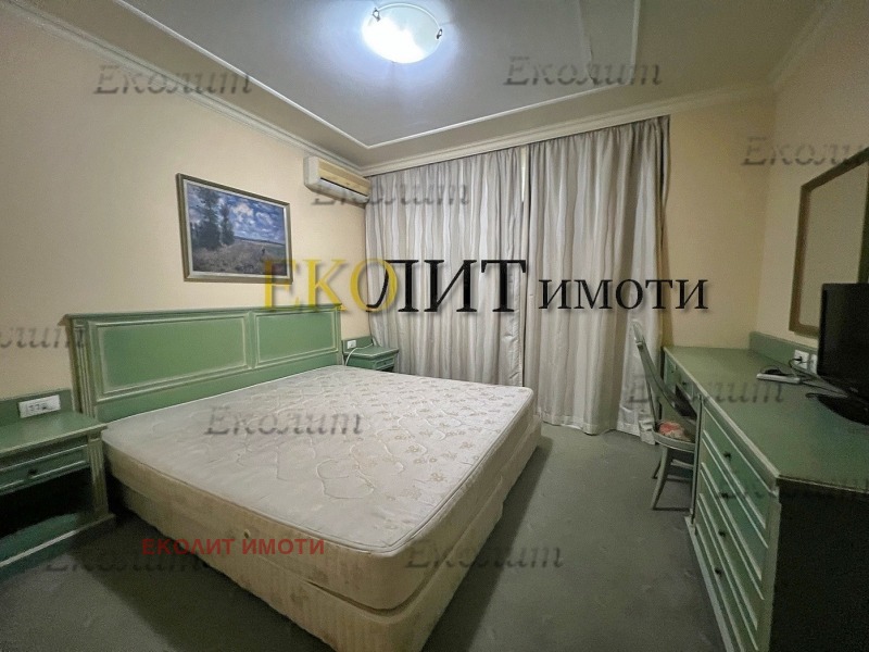 Издаје се  2 спаваће собе Софија , Лозенец , 125 м2 | 48913041 - слика [8]