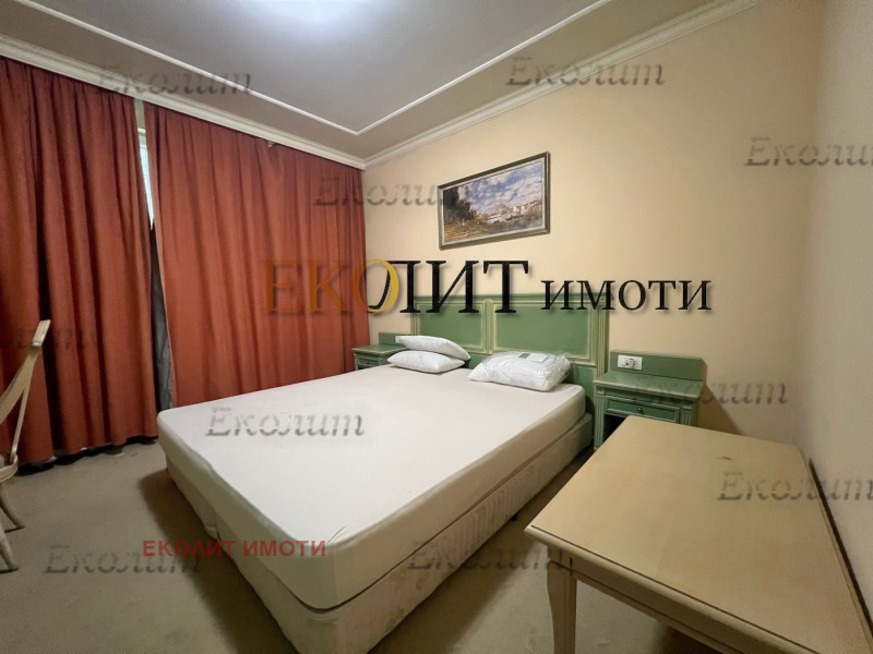 Издаје се  2 спаваће собе Софија , Лозенец , 125 м2 | 48913041 - слика [6]