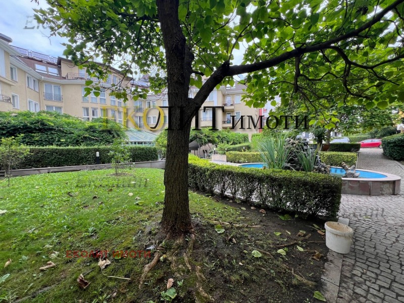Издаје се  2 спаваће собе Софија , Лозенец , 125 м2 | 48913041 - слика [12]