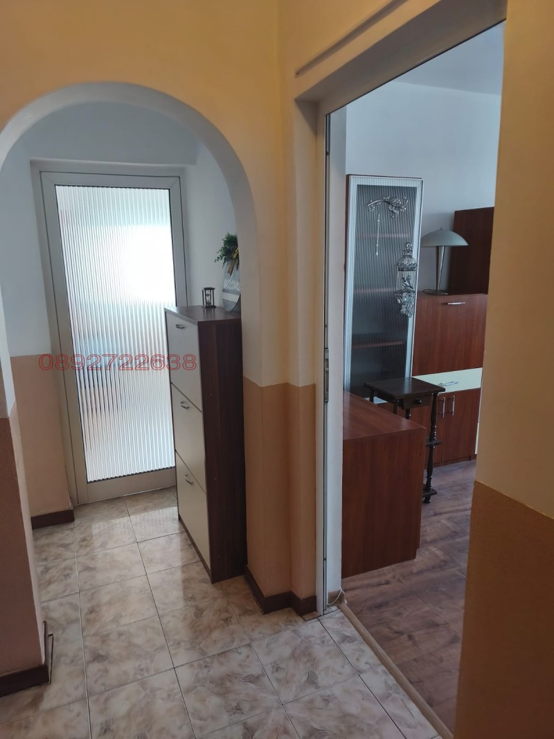 Дава под наем 3-СТАЕН, гр. София, Хиподрума, снимка 13 - Апартаменти - 53128340