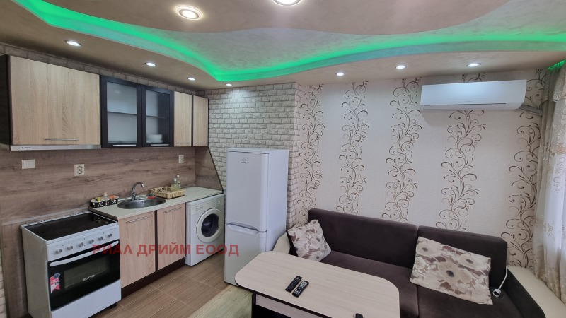 Do wynajęcia  2 sypialnie Smoljan , Now centar , 60 mkw | 72362795 - obraz [3]