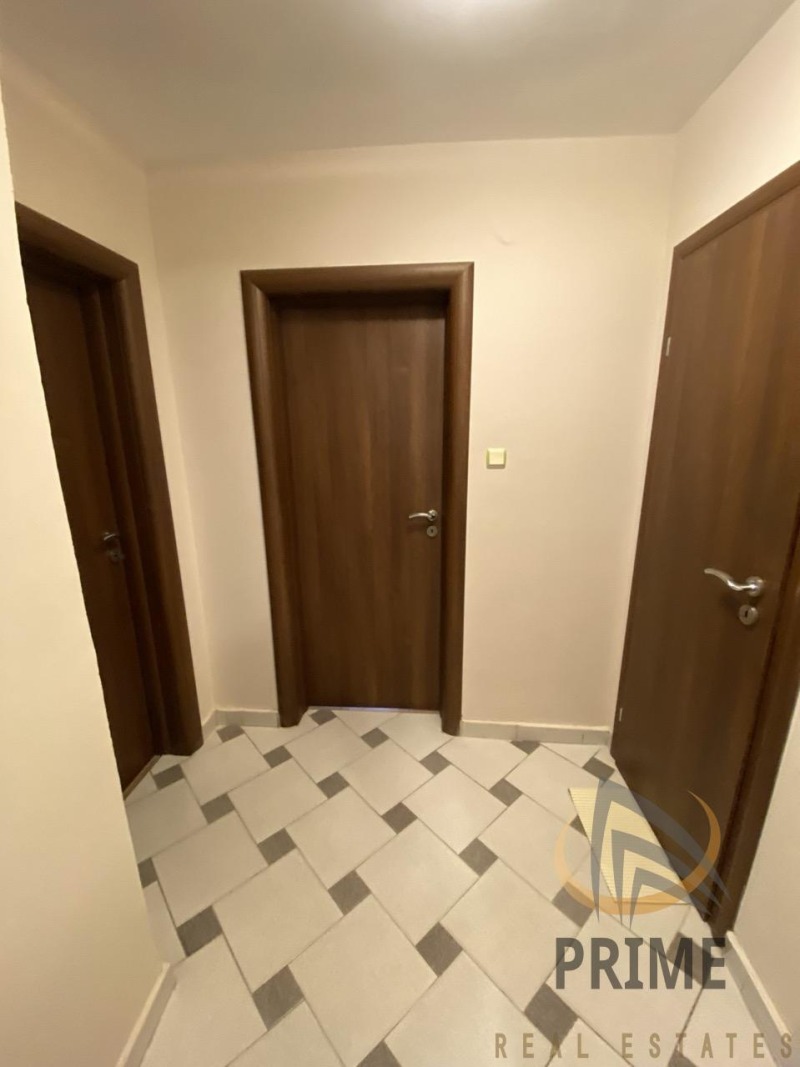 Дава под наем 3-СТАЕН, гр. Бургас, Център, снимка 4 - Апартаменти - 52401315