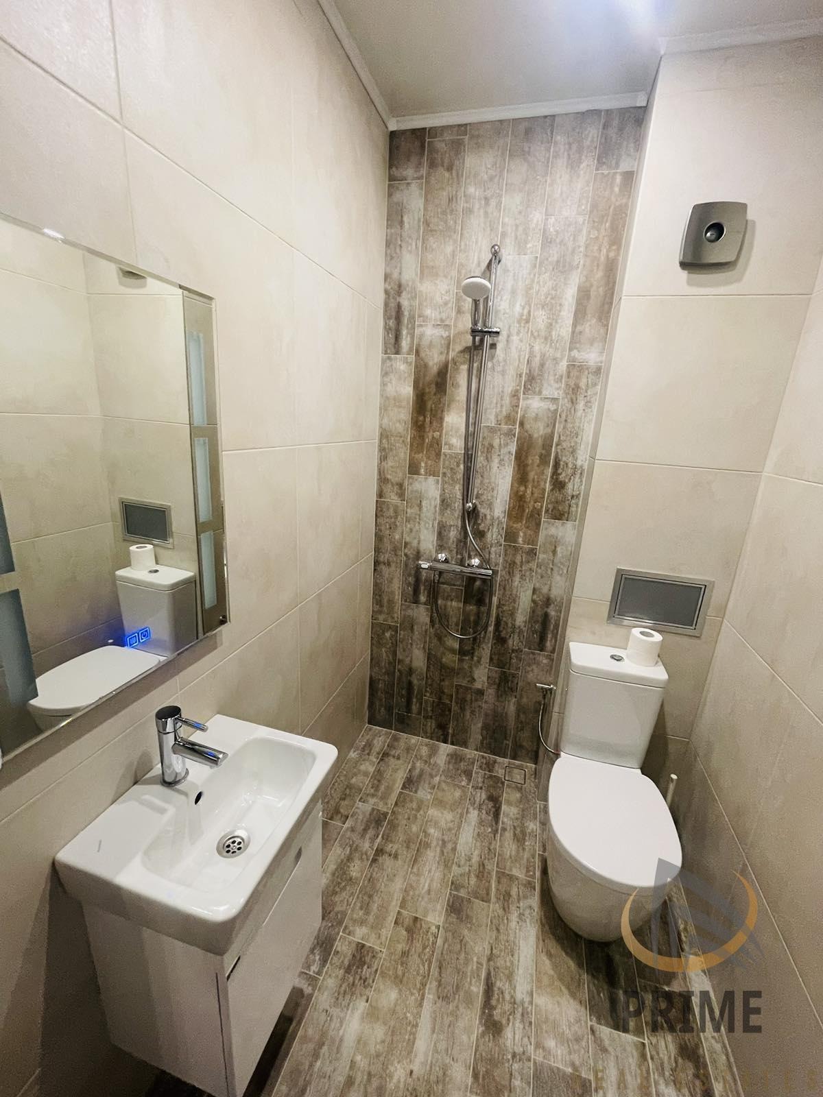 Дава под наем 2-СТАЕН, гр. Бургас, Център, снимка 6 - Апартаменти - 54116712