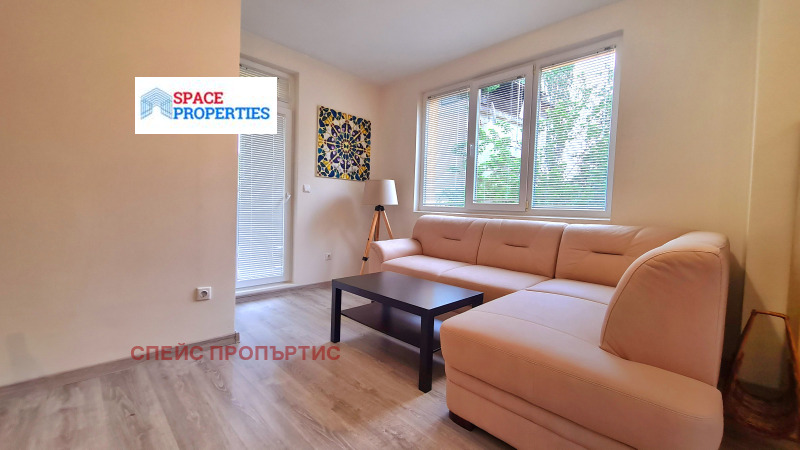 Дава под нем  2-стаен, град София, Бояна •  460 EUR • ID 99407849 — holmes.bg - [1] 