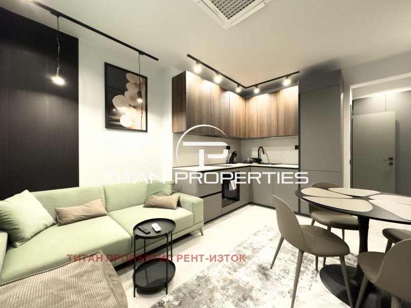 Дава под наем 3-СТАЕН, гр. Бургас, Център