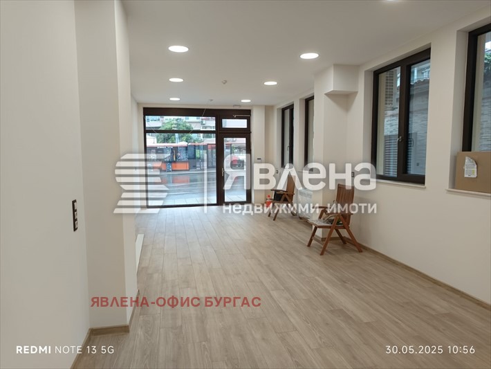 Kiralık  Mağaza Burgas , Centar , 106 metrekare | 90579052 - görüntü [12]