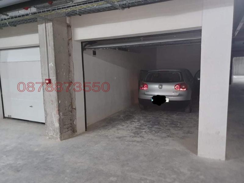 Дава под наем ГАРАЖ, ПАРКОМЯСТО, гр. Пловдив, Тракия, снимка 5 - Гаражи и паркоместа - 53278369