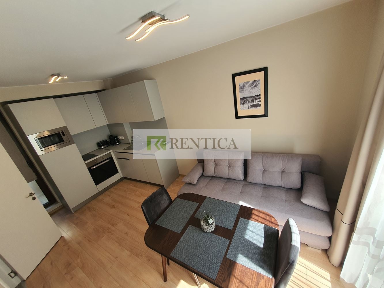 Дава под наем 3-СТАЕН, гр. Варна, Гръцка махала, снимка 2 - Апартаменти - 38546351