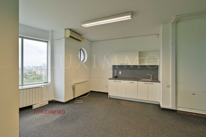 K pronájmu  Kancelář Sofia , Goce Delčev , 466 m2 | 88746309 - obraz [10]