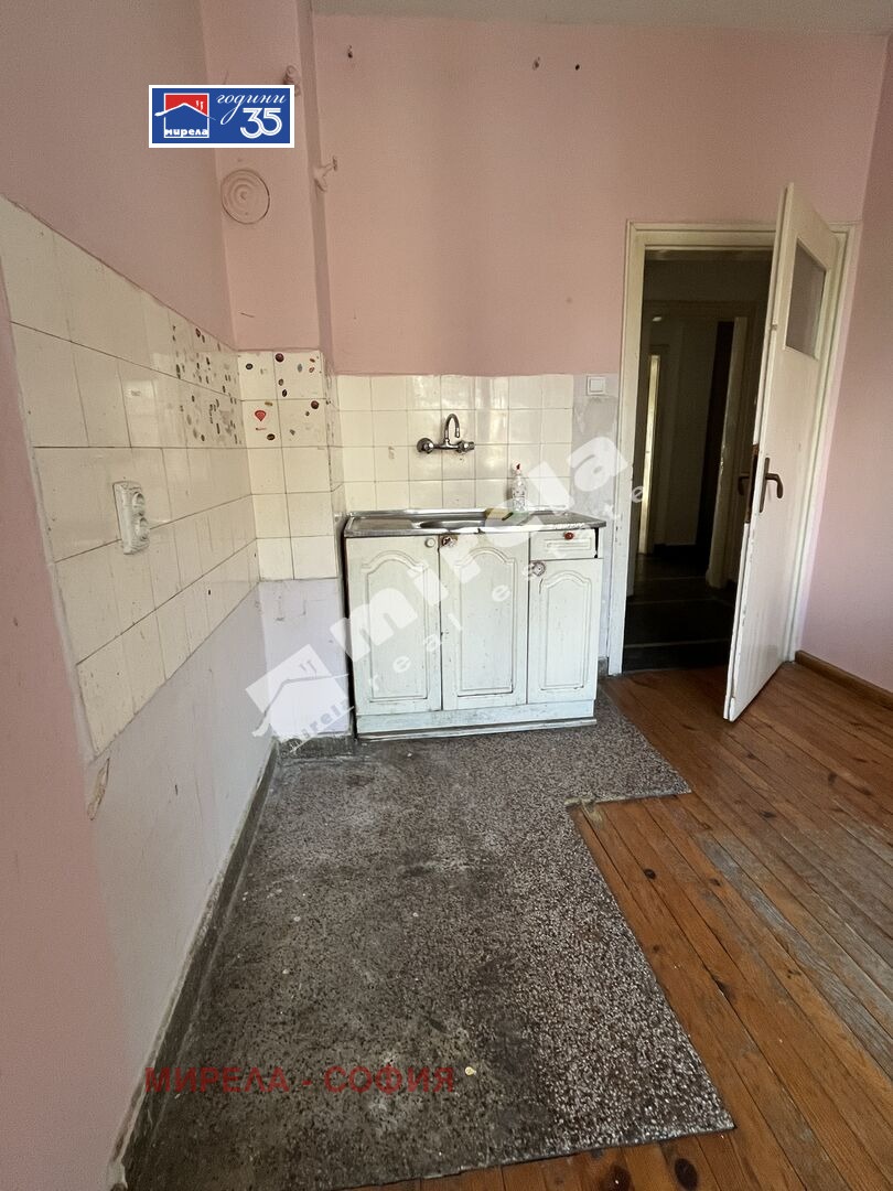 Дава под наем 2-СТАЕН, гр. София, Оборище, снимка 6 - Апартаменти - 53986476