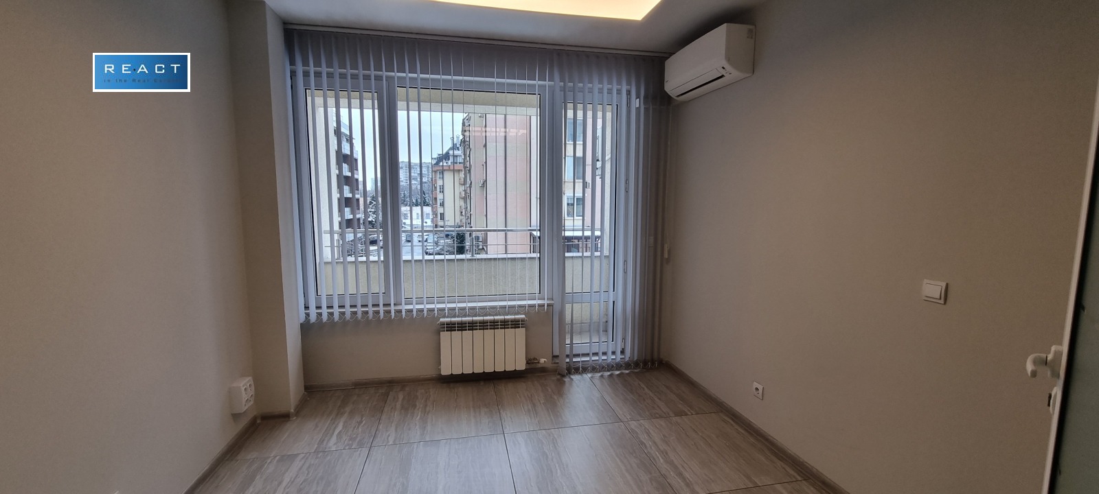 Дава под наем ОФИС, гр. София, Гоце Делчев, снимка 2 - Офиси - 54189077