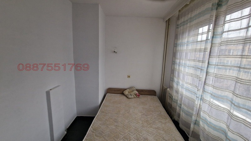 Дава под наем 2-СТАЕН, гр. София, Мусагеница, снимка 2 - Апартаменти - 52785102