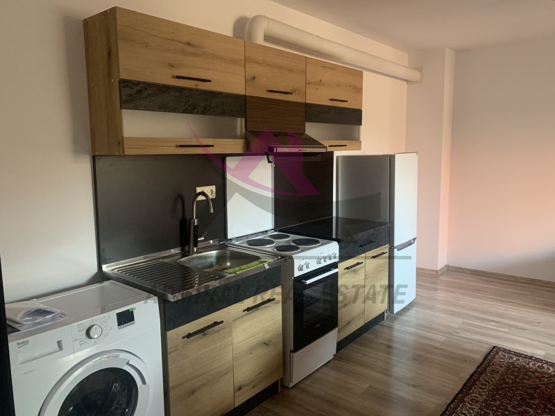 Kiadó  2 hálószobás Varna , Cveten kvartal , 67 négyzetméter | 93530153