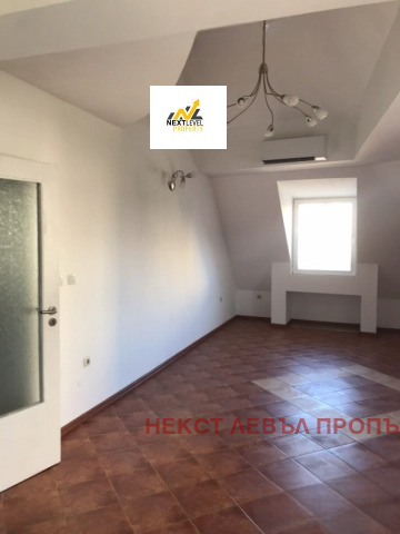 A louer  Maisonnette Sofia , Geo Milev , 165 m² | 76938328 - image [4]
