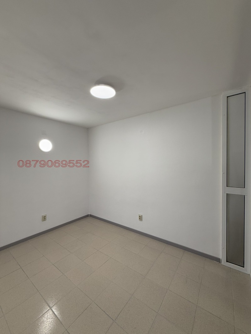 Zu vermieten  Büro Sofia , Hladilnika , 39 qm | 82769770 - Bild [3]