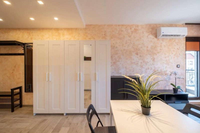 De inchiriat  Studio Sofia , Manastirsci livadi , 42 mp | 76257176 - imagine [7]