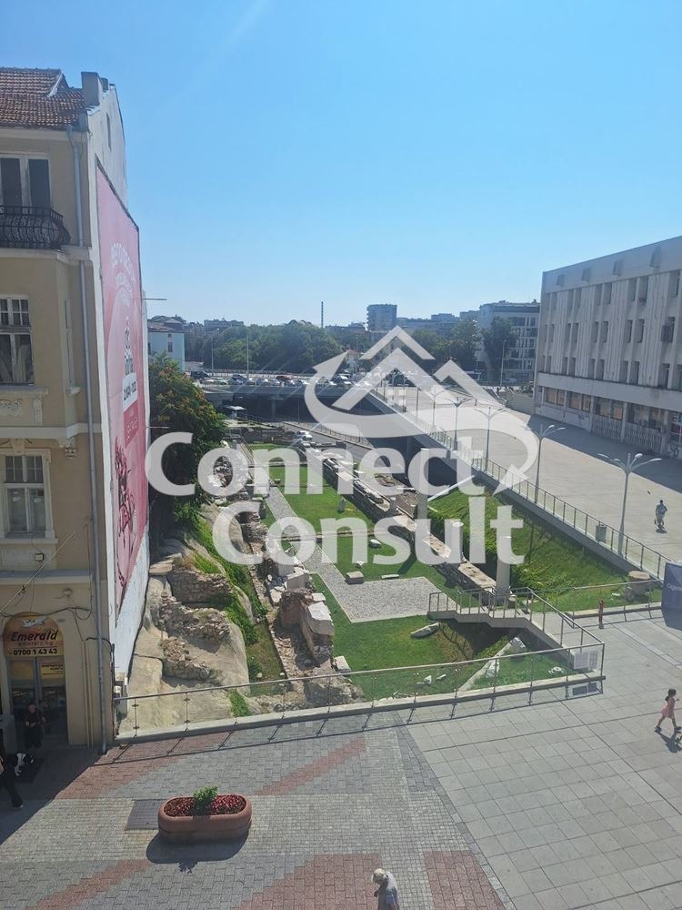 Дава под наем ОФИС, гр. Пловдив, Център