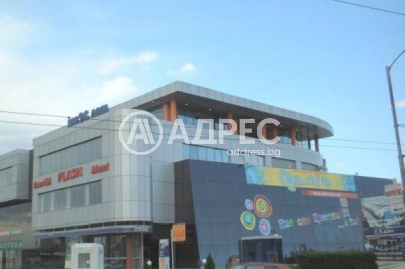 A louer  Boutique Sofia , Lyulin - tsentar , 400 m² | 27040335
