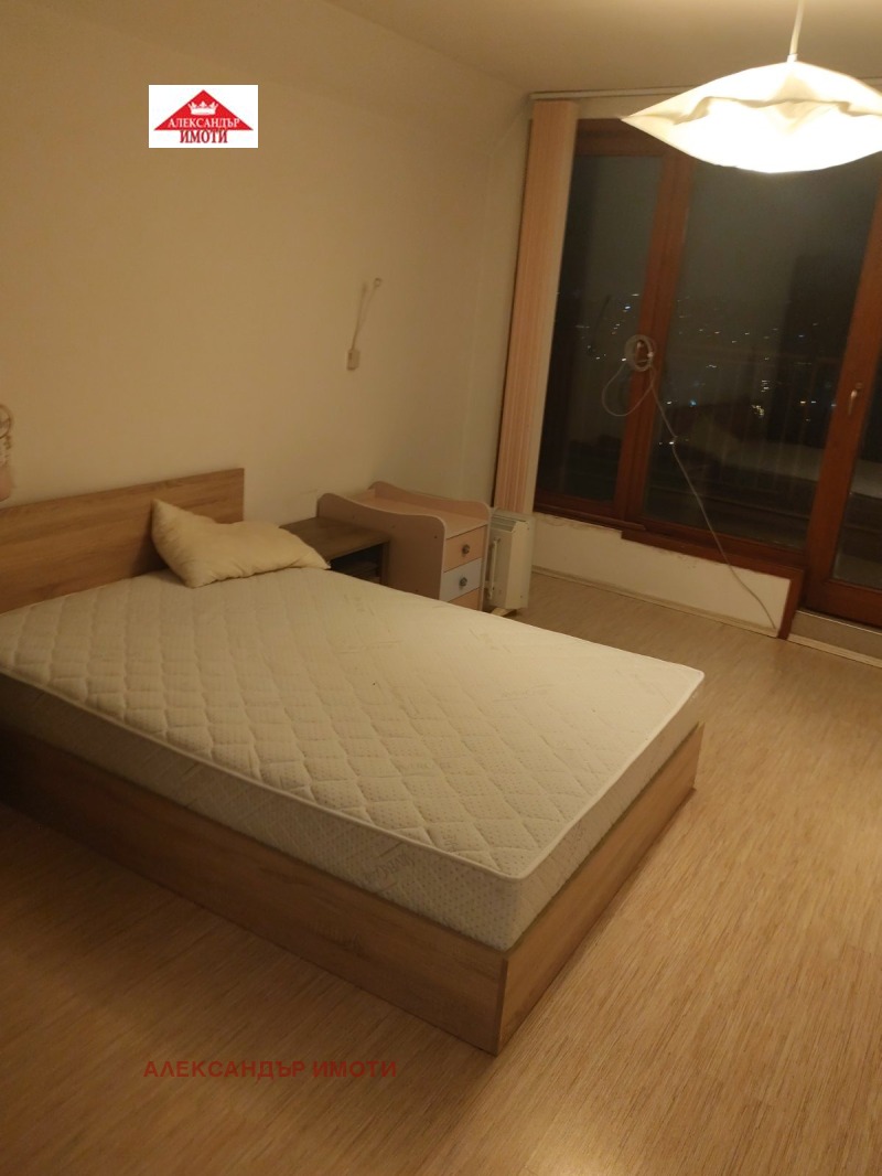 Дава под наем 3-СТАЕН, гр. София, Карпузица, снимка 3 - Апартаменти - 52898276