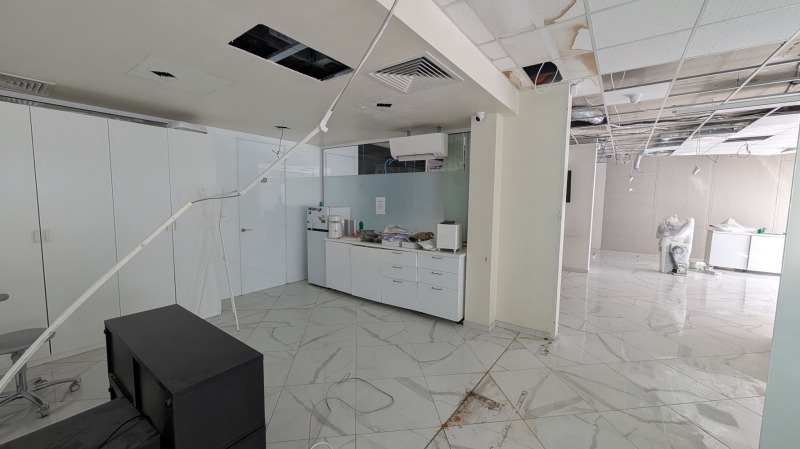 Kiadó  Üzlet Sofia , Mladost 3 , 210 négyzetméter | 68483022 - kép [9]