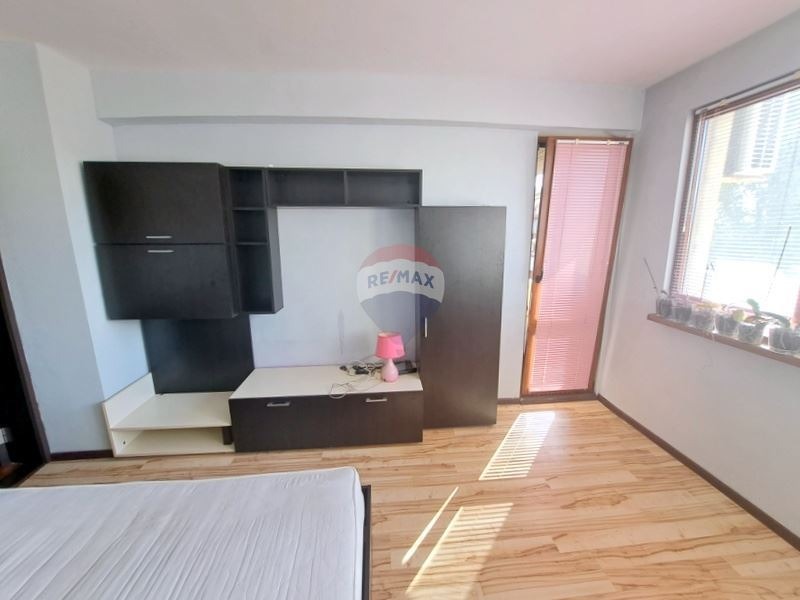 ���� ��� ���� 1-����� | Imot.bg � ����������� 12