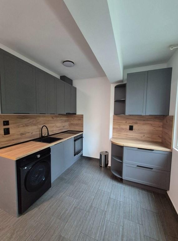 K pronájmu  1 ložnice Sofia , Lozenec , 68 m2 | 48276604