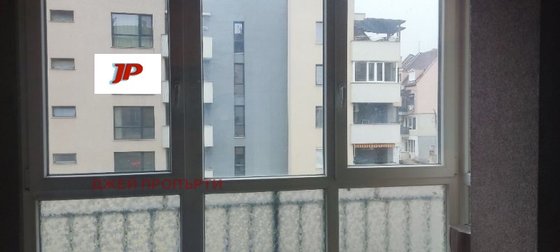 Дава под наем 2-СТАЕН, гр. Пловдив, Кючук Париж, снимка 10 - Апартаменти - 53176380