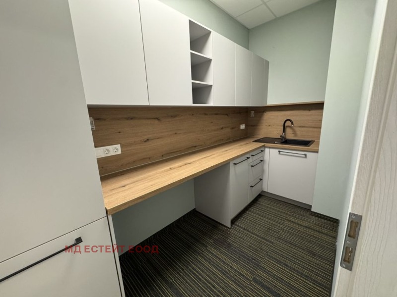 Vuokrattavana  Toimisto Sofia , Vitoša , 141 neliömetriä | 61126703 - kuva [11]