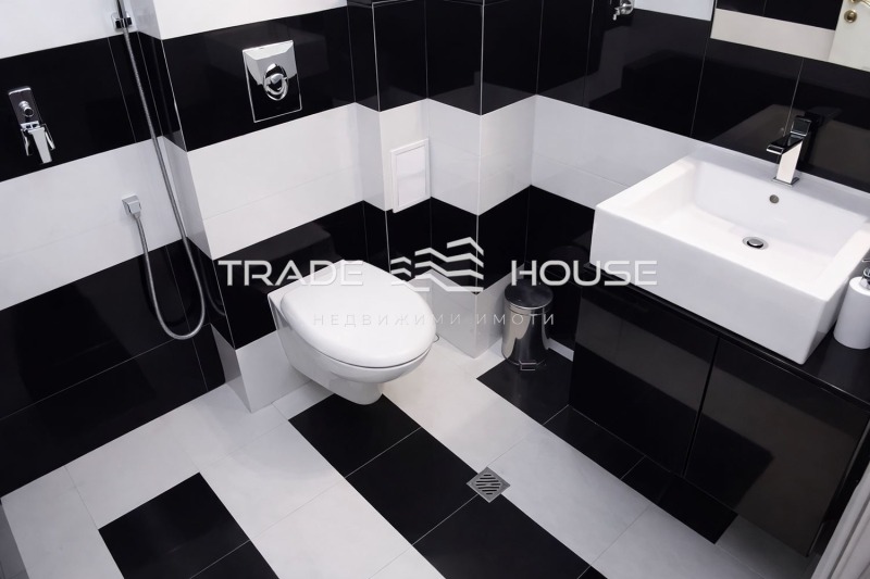 Дава под наем 3-СТАЕН, гр. Пловдив, Център, снимка 8 - Апартаменти - 53074843