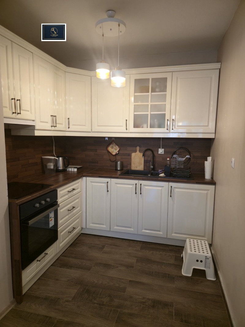 Дава под наем 3-СТАЕН, гр. София, Банишора, снимка 3 - Апартаменти - 53187131