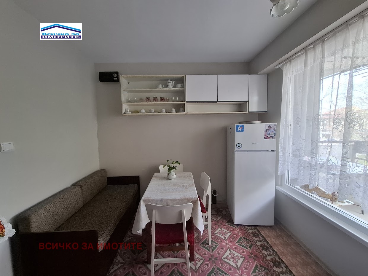 Дава под наем 1-СТАЕН, гр. Русе, Център