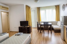 1 camera da letto k.k. Zlatni piasatsi, Varna