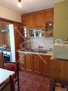 3-стаен град Варна, Левски 1