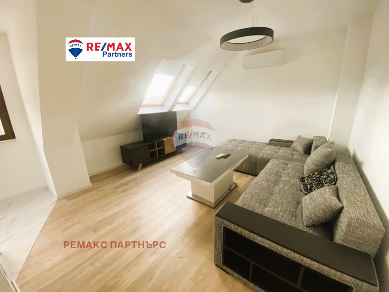 Дава под наем 3-СТАЕН, гр. Варна, Изгрев, снимка 2 - Апартаменти - 52549910