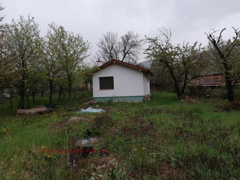 Дава под наем  Къща област Пловдив , с. Гълъбово , 30 кв.м | 68021277