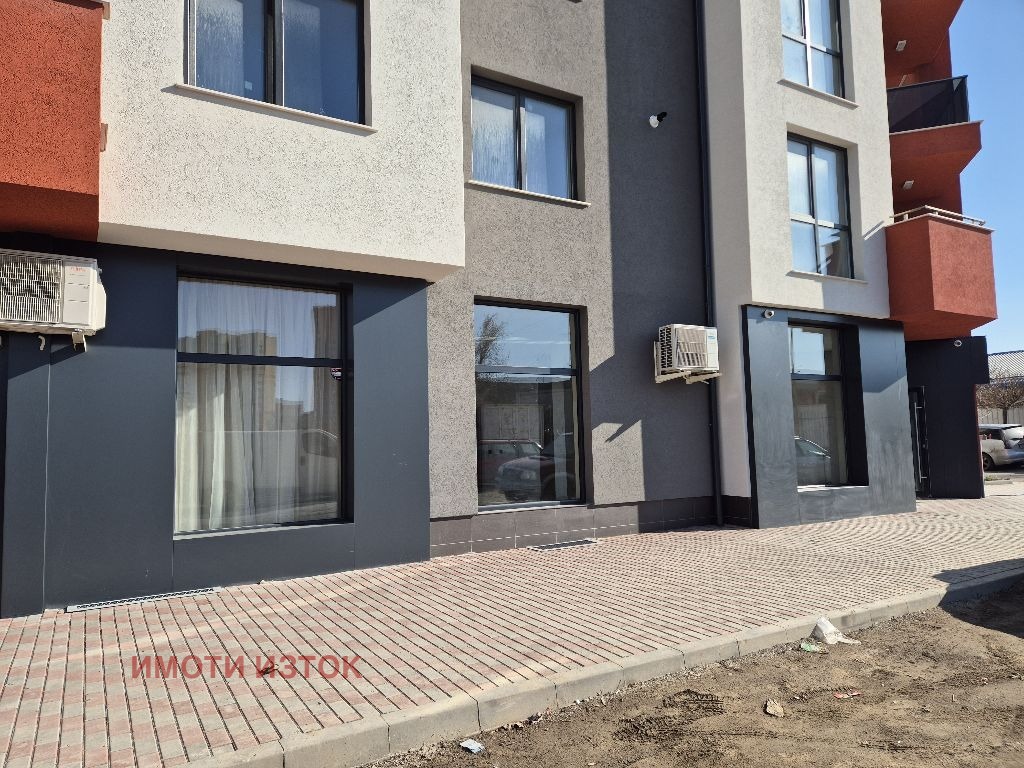 Дава под наем МАГАЗИН, гр. Перник, Изток, снимка 6 - Магазини - 55107348