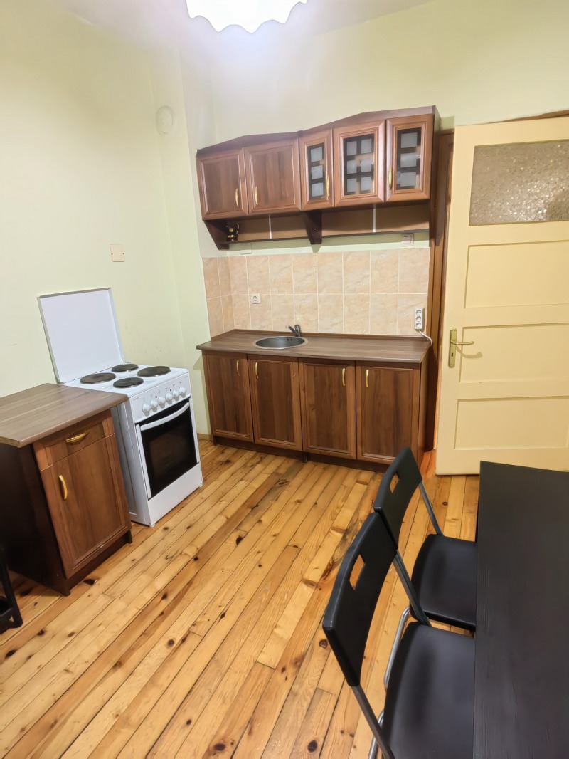 Дава под наем 1-СТАЕН, гр. София, Център, снимка 5 - Апартаменти - 53275075