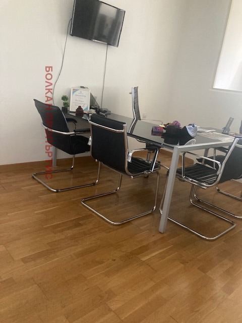 Para alugar  Escritório Sofia , Borovo , 74 m² | 28467340 - imagem [5]