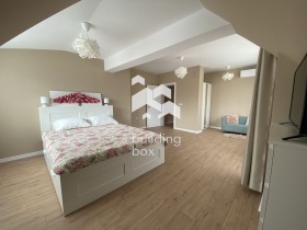 3-стаен град София, Карпузица 6