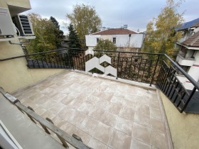 3-стаен град София, Карпузица 15