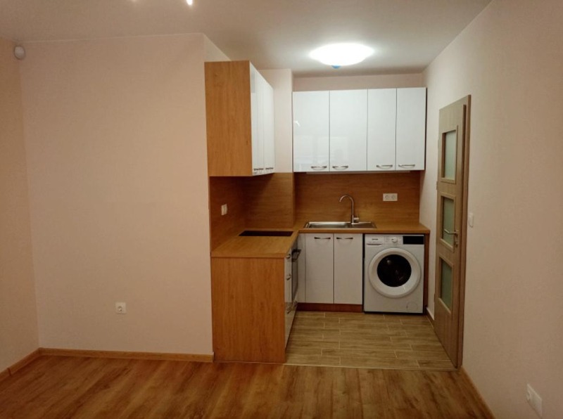 Til leie  1 soverom Sofia , Banisjora , 50 kvm | 91341878