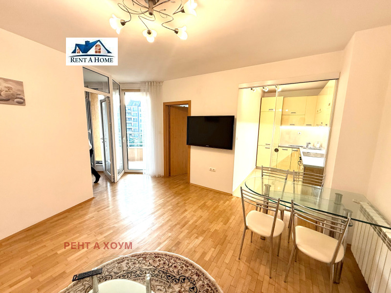 Para alugar  1 quarto Sofia , Strelbichtche , 70 m² | 77525872 - imagem [3]