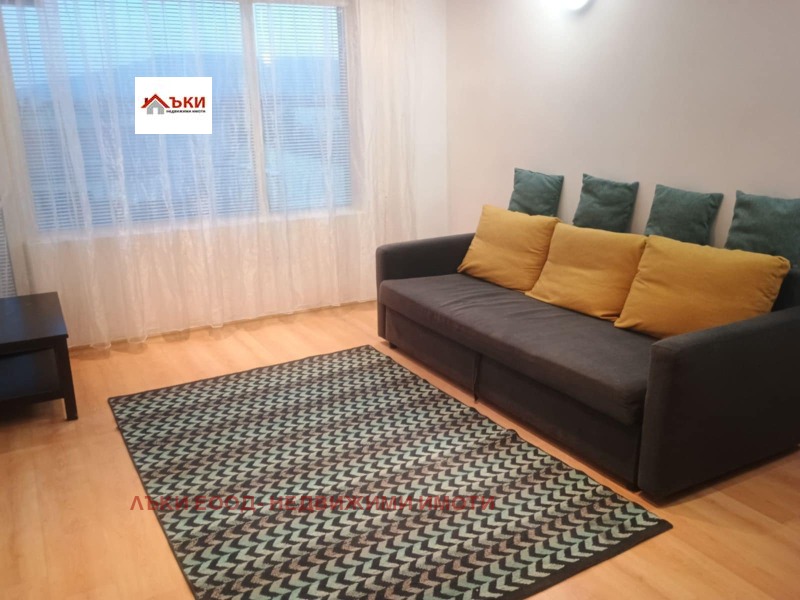 Para alugar  2 quartos região Sófia , Bojurichtche , 80 m² | 76840925