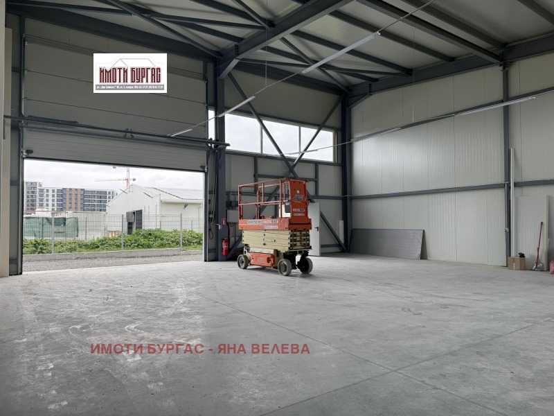 Дава под наем ПРОМ. ПОМЕЩЕНИЕ, гр. Бургас, Промишлена зона - Север, снимка 2 - Производствени сгради - 53123273