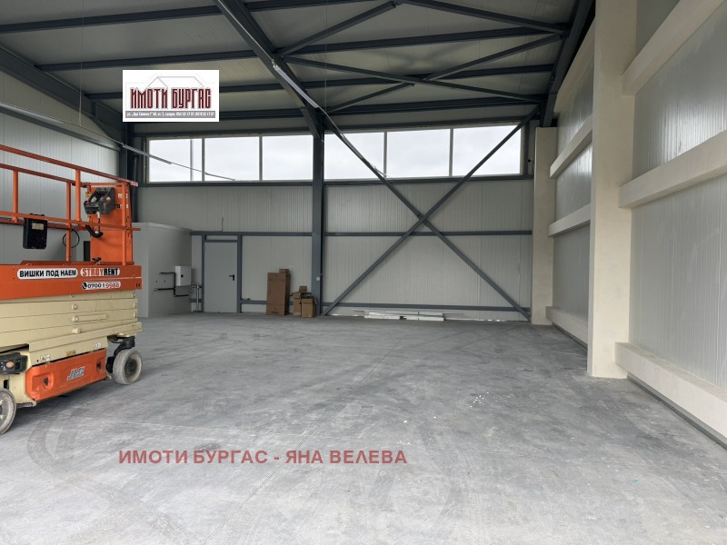 Дава под наем ПРОМ. ПОМЕЩЕНИЕ, гр. Бургас, Промишлена зона - Север, снимка 3 - Производствени сгради - 53123273