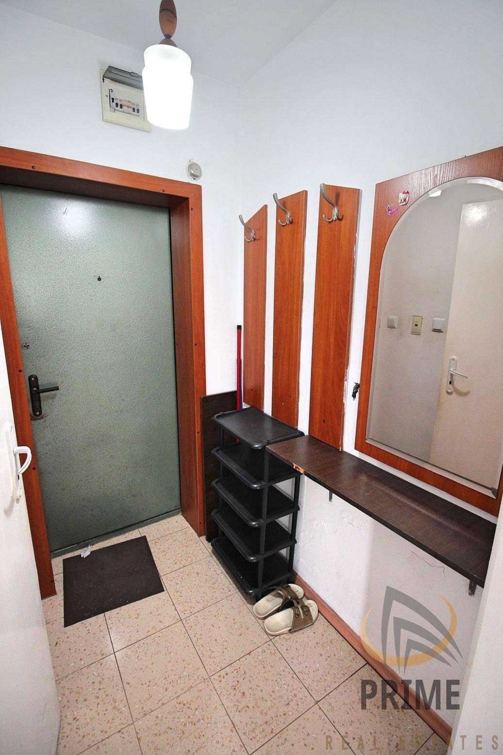 Дава под наем 1-СТАЕН, гр. Бургас, Лазур, снимка 4 - Апартаменти - 54700818